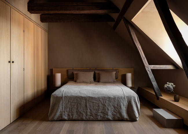 Explore rooms